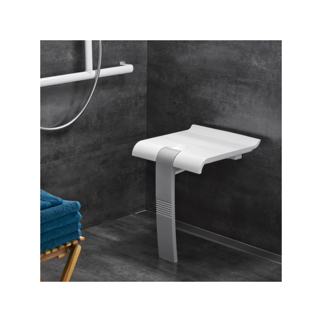 SIEGE DE DOUCHE PELLET RABATTABLE BLANC AVEC BEQUILLE ALU SIEGE DE DOUCHE PELLET RABATTABLE BLANC AVEC BEQUILLE ALU